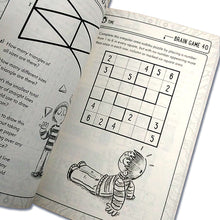 Load image into Gallery viewer, Clever Kids: 10 Minutes Brain Games / English Activity Book Paperback
